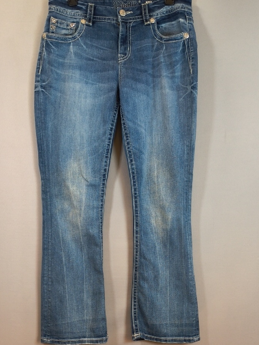 Miss Me Woman's Mid Rise Easy Bootcut Jeans with Subtle Fade , Size 29